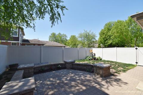 238 Longview Dr, Elgin, IL 60124 photo 37