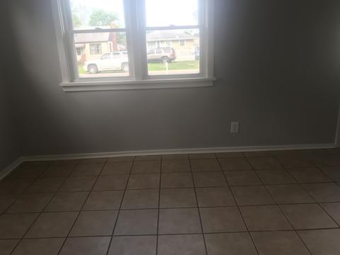 1160 S State St, Aurora, IL 60505 photo 6
