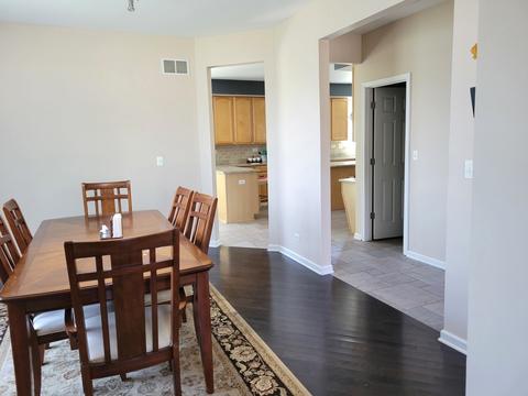 5335 Shotkoski Dr, Hoffman Estates, IL 60192 photo 5
