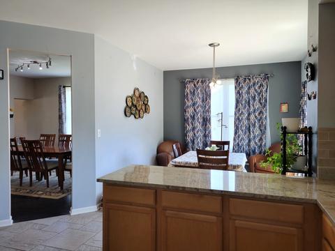 5335 Shotkoski Dr, Hoffman Estates, IL 60192 photo 10