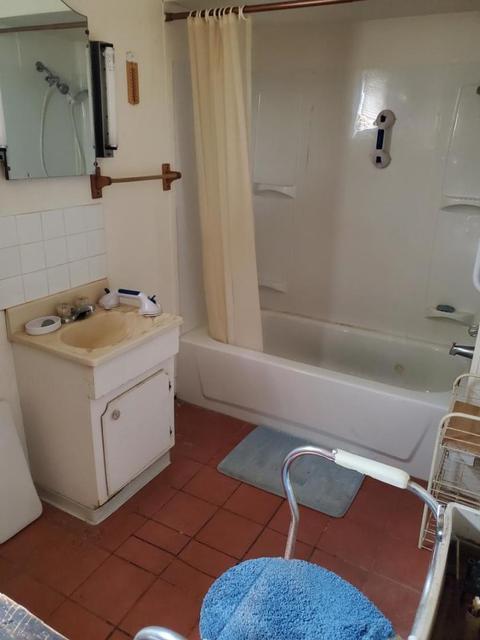706 S Float Ave, Freeport, IL 61032 photo 4