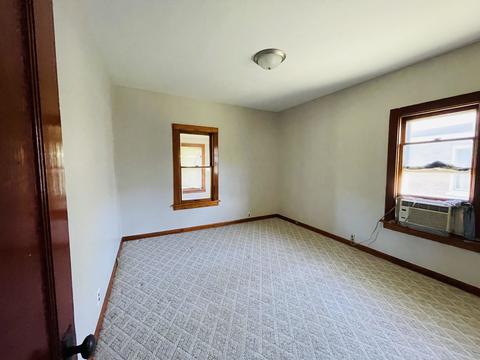 1094 S 6th Ave, Kankakee, IL 60901 photo 9