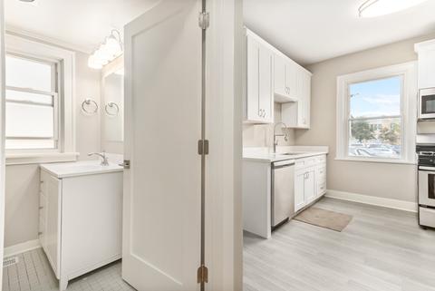 910 Lake St, Evanston, IL 60201 photo 14
