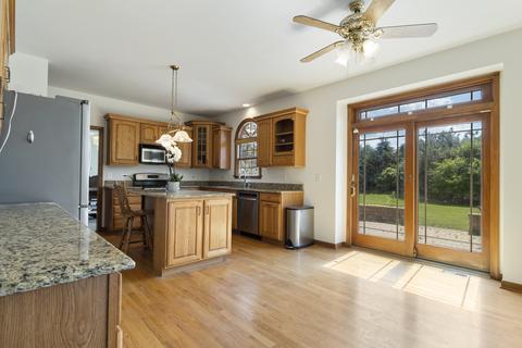 9 Bunker Hill Ct, Algonquin, IL 60102 photo 11
