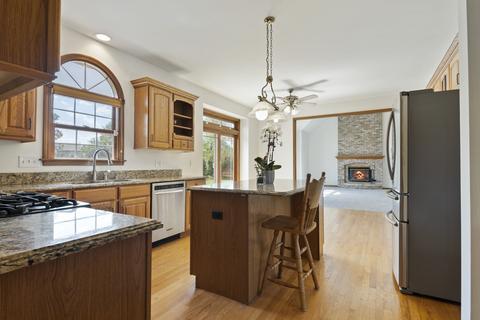 9 Bunker Hill Ct, Algonquin, IL 60102 photo 10