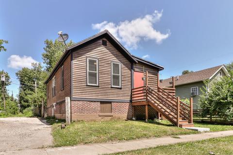 36 E Beardsley Ave, Champaign, IL 61820 photo 3