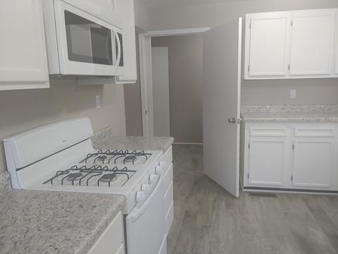 314 E Baker St, Bloomington, IL 61701 photo 8