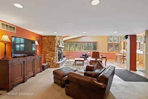 1606 Maple Ave, Northbrook, IL 60062 photo 6