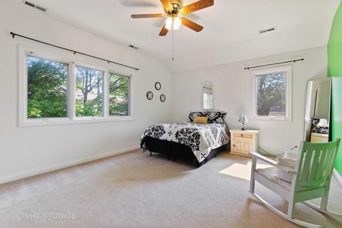1606 Maple Ave, Northbrook, IL 60062 photo 17