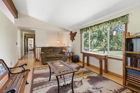 40 W871 Lenz Rd, Elgin, IL 60124 photo 8