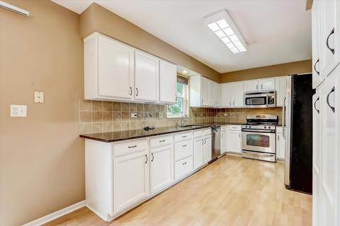3159 Compton Rd, Aurora, IL 60504 photo 10