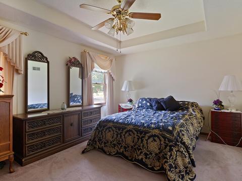 189 E First St, Manteno, IL 60950 photo 8