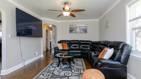625 E 102nd Pl, Chicago, IL 60628 photo 3