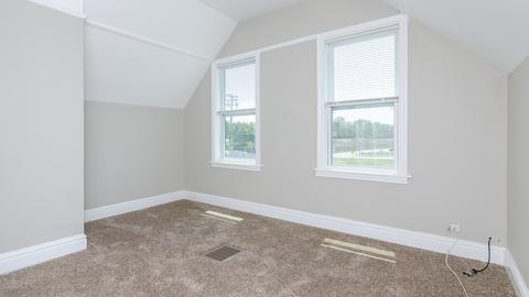625 E 102nd Pl, Chicago, IL 60628 photo 15