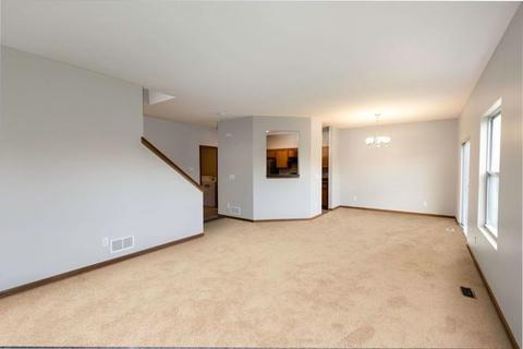 216 Cobblestone Cir, Harvard, IL 60033 photo 9