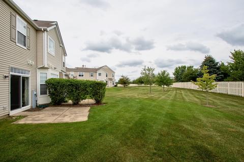 2424 Evergreen Cir, Mchenry, IL 60050 photo 23