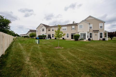 2424 Evergreen Cir, Mchenry, IL 60050 photo 24