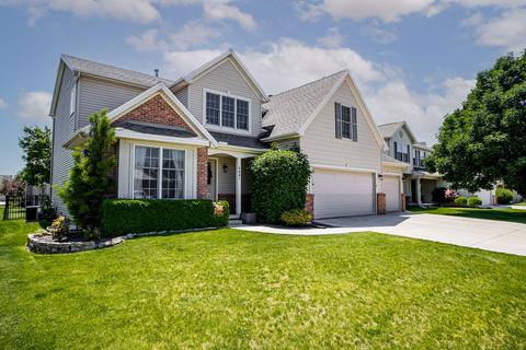 3001 Bear Claw St, Normal, IL 61761 photo 2