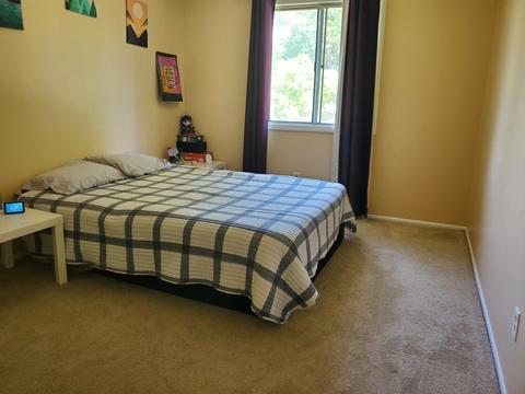 39 Cypress Sq, Elgin, IL 60123 photo 7