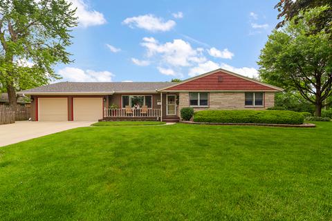 641 Bishop Ct, Bradley, IL 60915 photo 1
