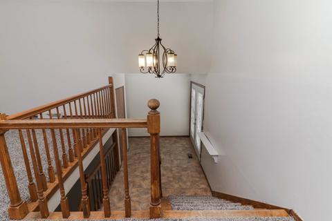 210 Cornell Dr, Normal, IL 61761 photo 5