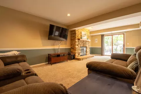949 Mayfield St, Cary, IL 60013 photo 30