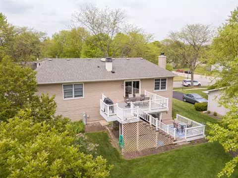 949 Mayfield St, Cary, IL 60013 photo 4