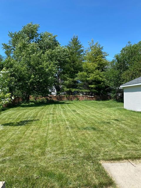 570 E 13th St, Lockport, IL 60441 photo 10