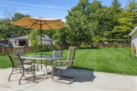 570 E 13th St, Lockport, IL 60441 photo 11