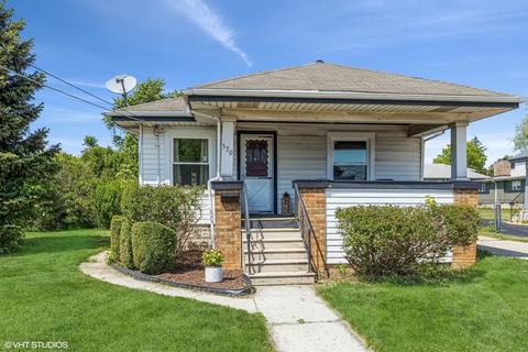 570 E 13th St, Lockport, IL 60441 photo 1