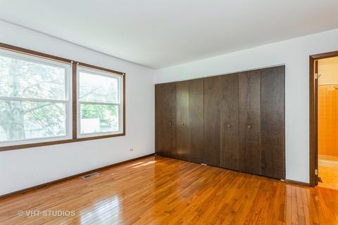 220 Cedarbrook Rd, Naperville, IL 60565 photo 8