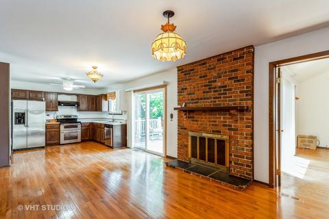 220 Cedarbrook Rd, Naperville, IL 60565 photo 5