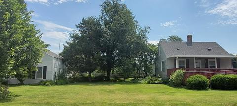113 Constantine St, Bloomington, IL 61705 photo 2