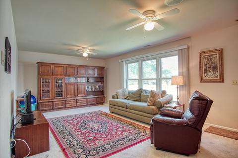 1650 Ivy Ct E, Wheaton, IL 60189 photo 32
