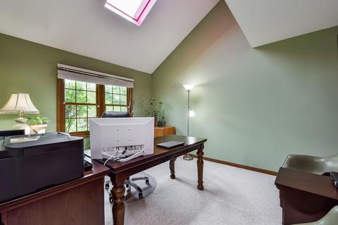540 Flock Ave, Naperville, IL 60565 photo 9