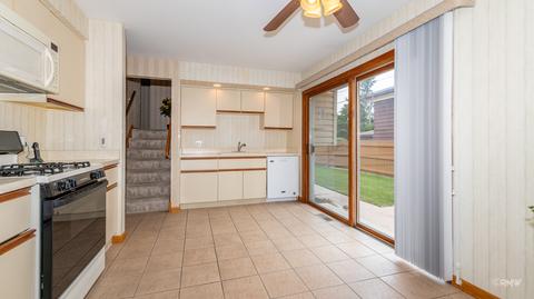 35 S Highview Ave, Addison, IL 60101 photo 8