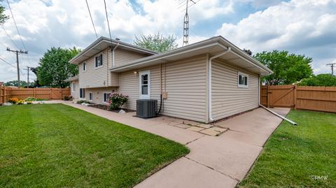 35 S Highview Ave, Addison, IL 60101 photo 2