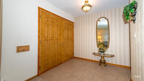 35 S Highview Ave, Addison, IL 60101 photo 3