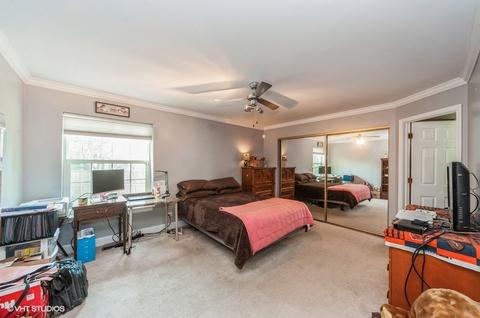 715 Equestrian Dr, Wheeling, IL 60090 photo 11