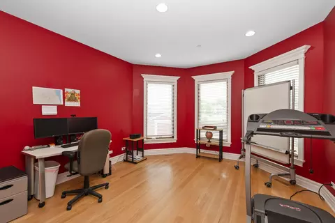 2319 Douglas Ave, Des Plaines, IL 60018 photo 32