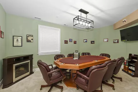 2319 Douglas Ave, Des Plaines, IL 60018 photo 42
