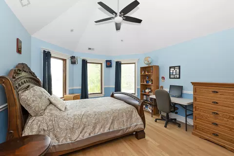 2319 Douglas Ave, Des Plaines, IL 60018 photo 29