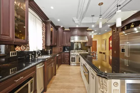 2319 Douglas Ave, Des Plaines, IL 60018 photo 16