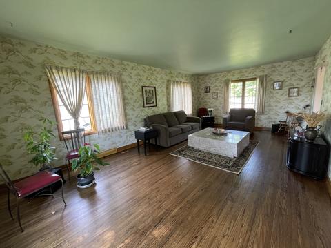 207 S John St, Sublette, IL 61367 photo 4
