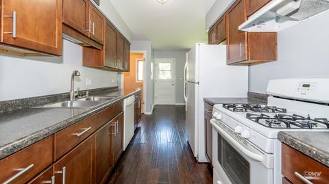 3 N561 Broadview Ave, Addison, IL 60101 photo 9