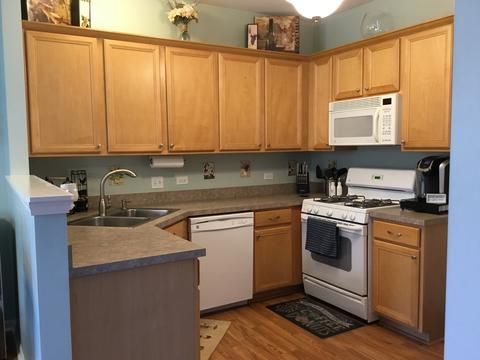 2385 Sunshine Ln, Aurora, IL 60503 photo 7