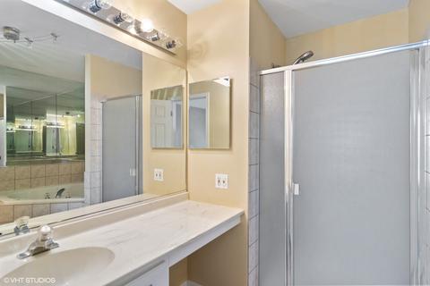 5457 Mcdonough Rd, Hoffman Estates, IL 60192 photo 9