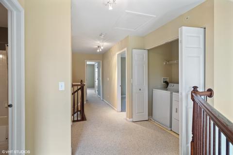 5457 Mcdonough Rd, Hoffman Estates, IL 60192 photo 12