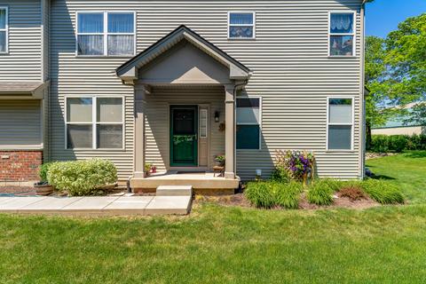 1231 Oakleaf Ct, Aurora, IL 60506 photo 3
