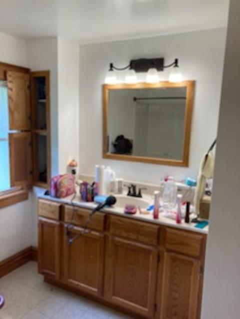 215 E South St, Dwight, IL 60420 photo 4
